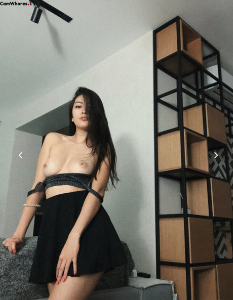 vixivik xxx pornstar img