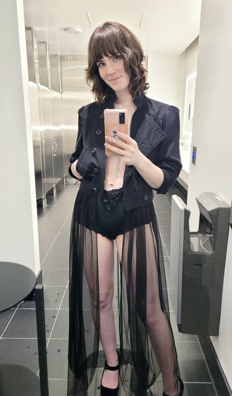 Maggie Mae Fish star porn galleries