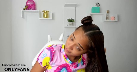 ISApetite pornographic star pictures