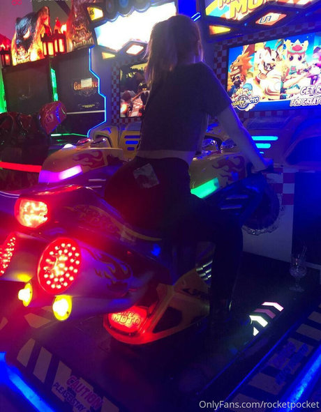 rocketpocket pornstar adult photo