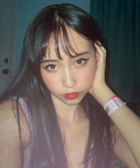 Charla Mouse exclusive pornstar gallery