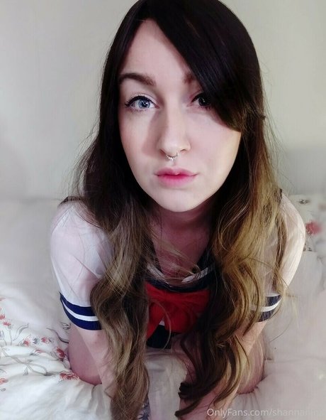 Shannanina high quality pornstar pic