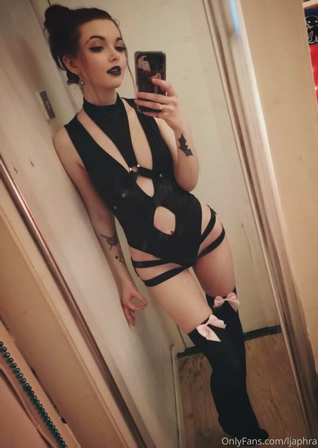 Ljaphra pretty model galleries