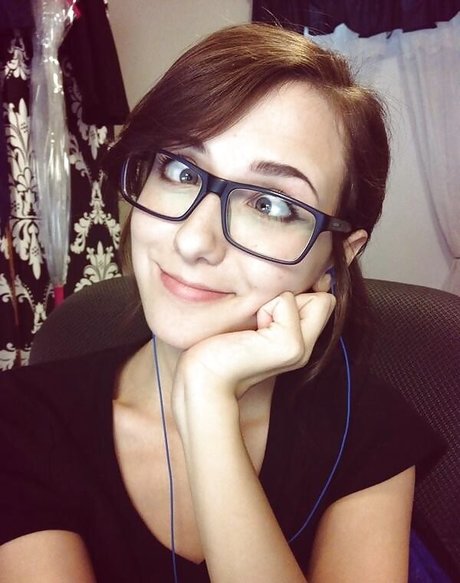 Rachelkip free star photo