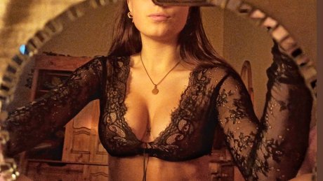 Flor Laneve xxx actress gallery