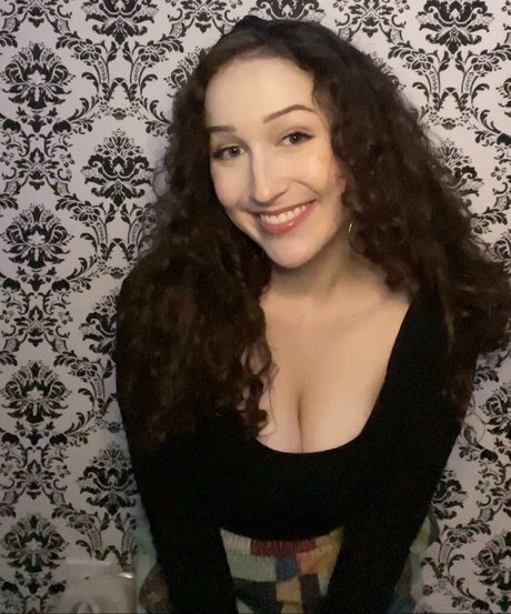 twinkletwat333 erotic model archive