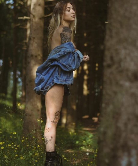 pandatylr sexy model archive