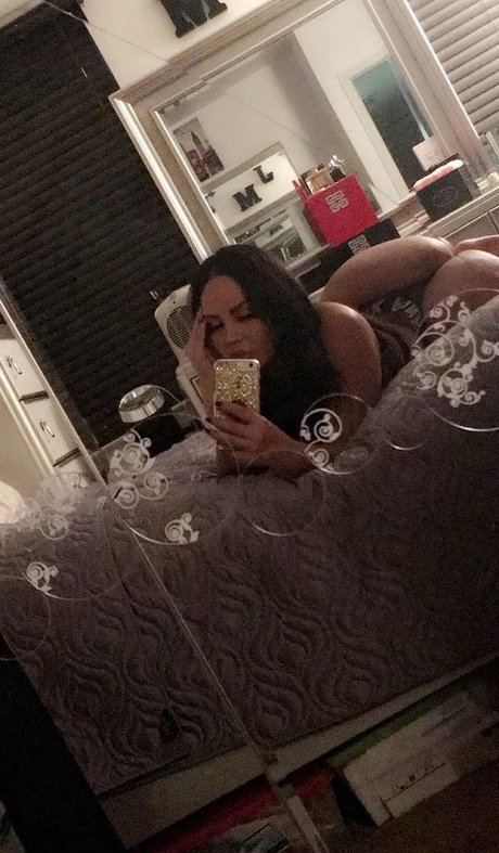 Jcakesbx hot model image