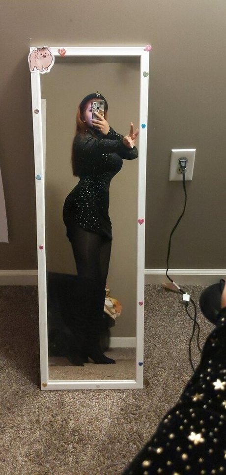 nninfula model naked pics