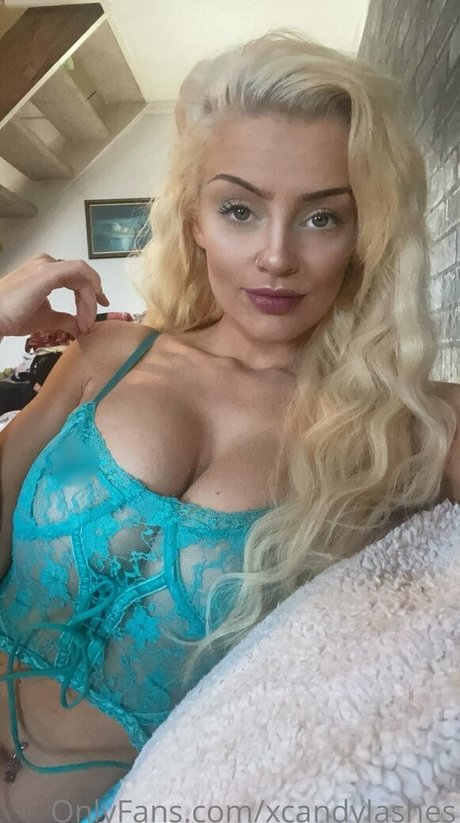 Xcandylashes star nude images