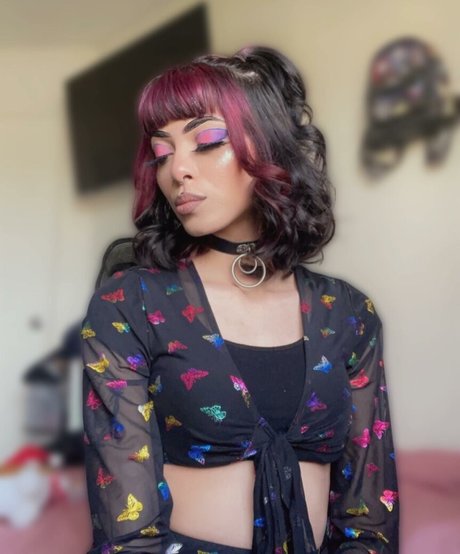 NotKaali hot star images