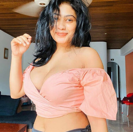 Piumi pornstar beautiful photo