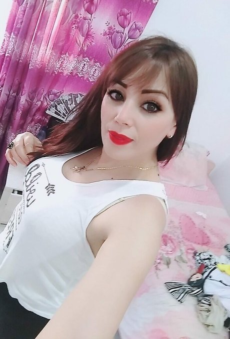 Aida Saad sexy actress pic