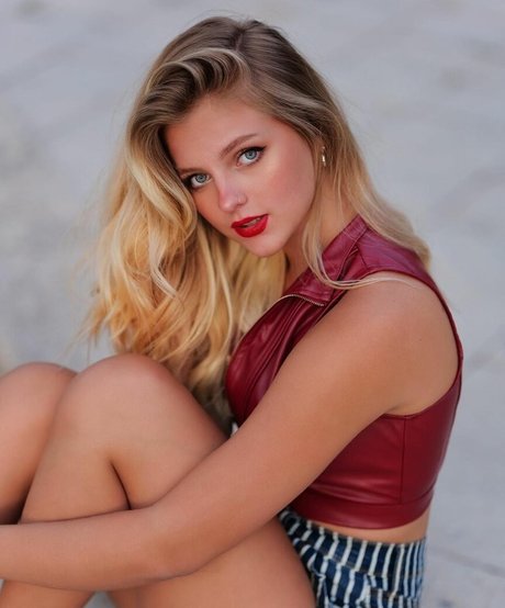 hannahjadedd pornstar sexy image