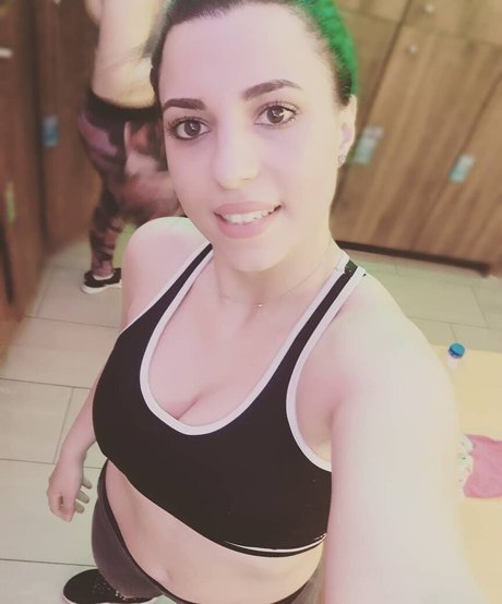 Ahlem Farhatti sex actress img