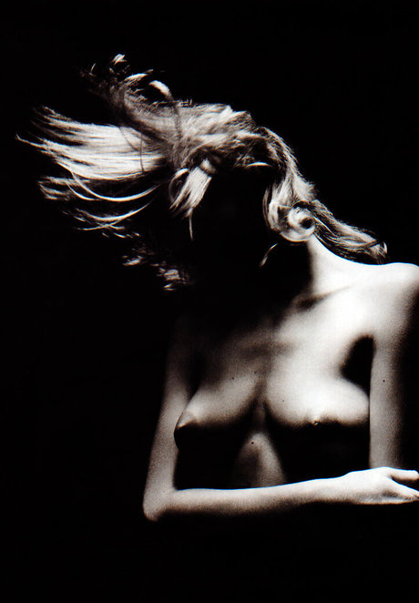 Eva Herzigova model perfect picture