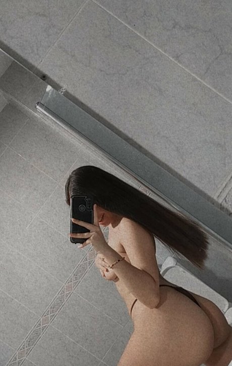 Fressingang nudes model photo