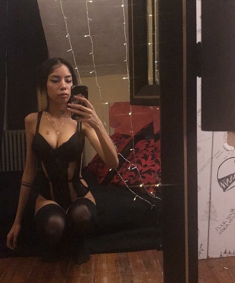 buddhaatemypussy beautiful star pic