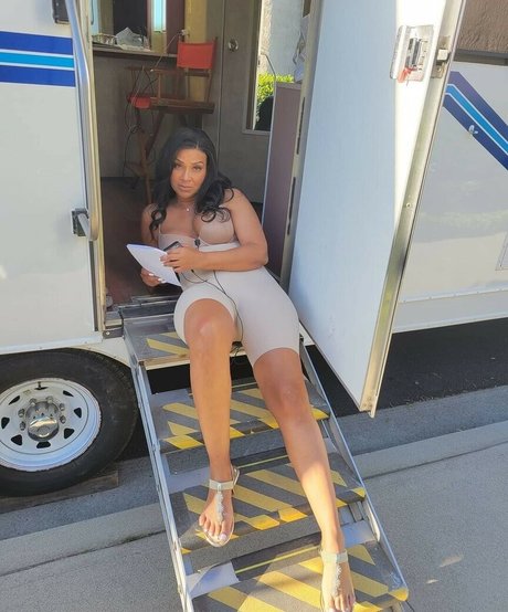 LisaRaye nude actress picture