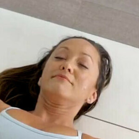 Kino MacGregor hot model pics