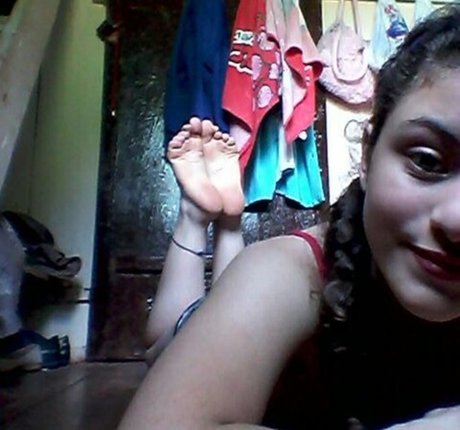 Friend s Pretty Feet star best pictures