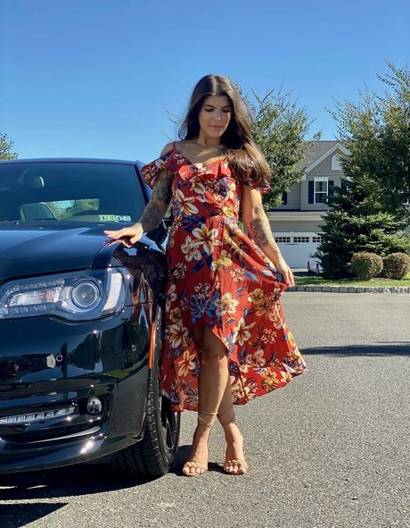 SuchaGoodGirlDanie nice pornstar img