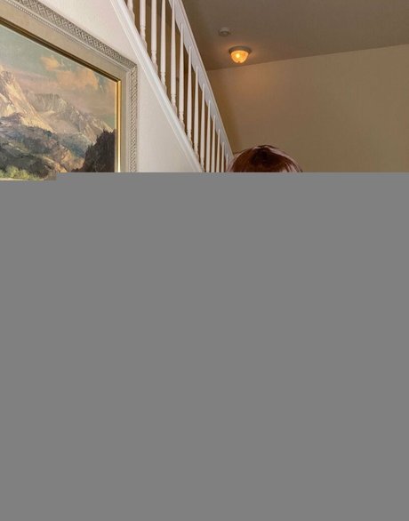 OIympiia model adult img