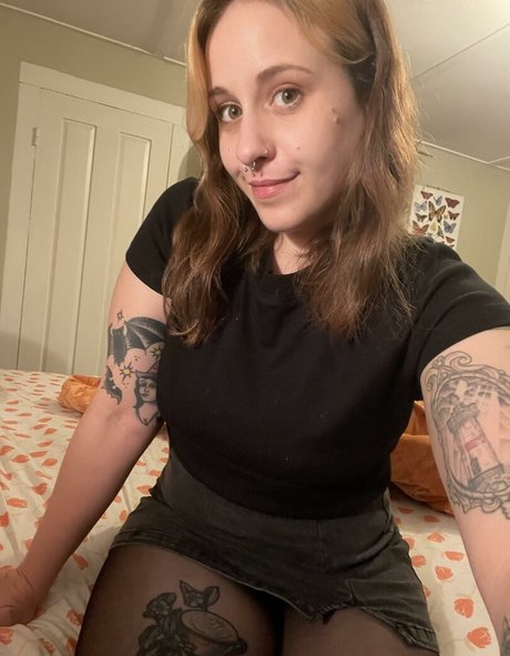 hunnyymustarddx pornstar perfect gallery