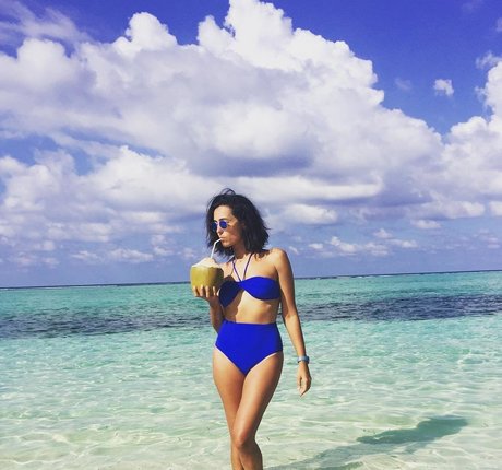 Caterina Balivo exclusive actress images