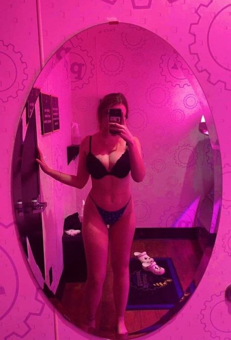 zaraczellmer porn actress image