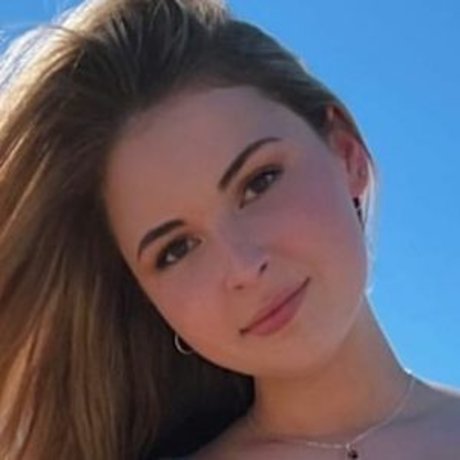 zaraczellmer star sexy pics