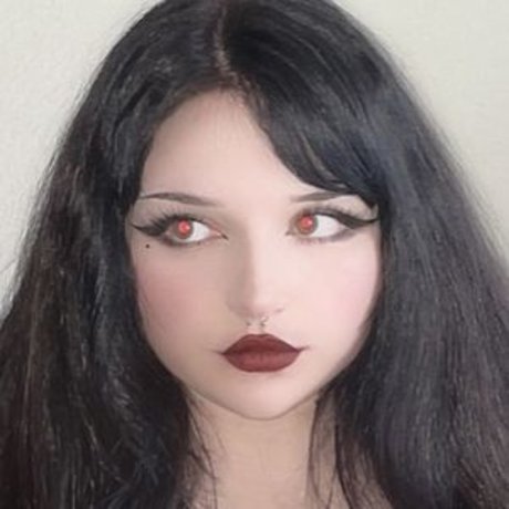 Crucifixkittie model sexy image