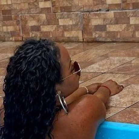 Debora Diassde_ nudes pornstar pic