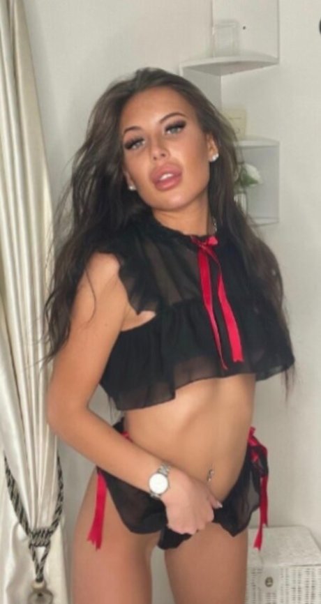 Mackenizebleu pornstar picture