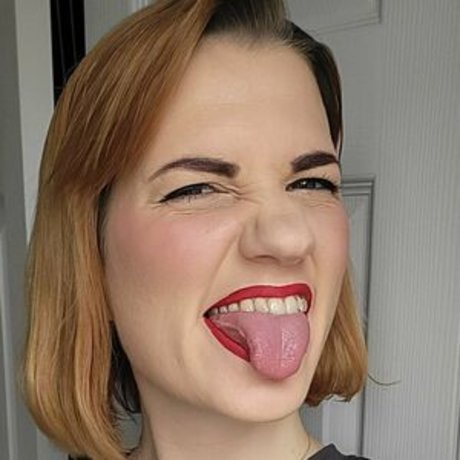 Boardgameyogi pornographic actress pics