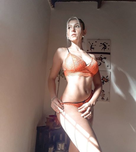 midget nude onlyfans sexy nude photos