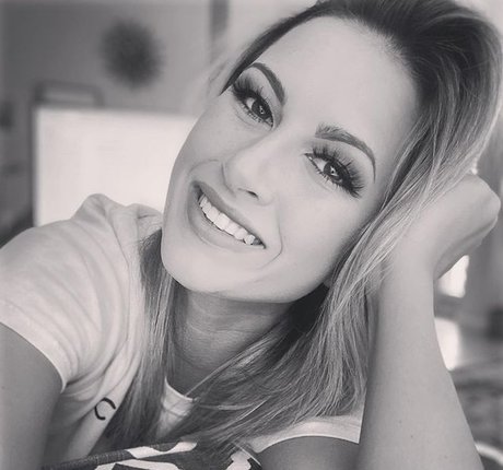 Kayla Lynne Hilton free star gallery