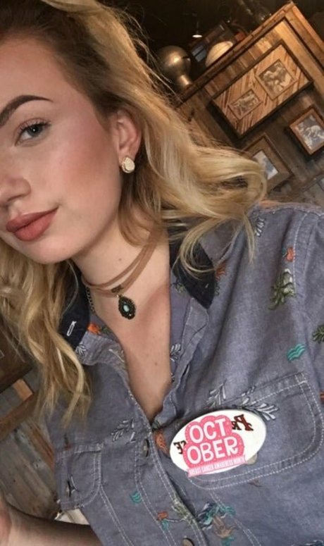 Pumasbutthole naked actress picture