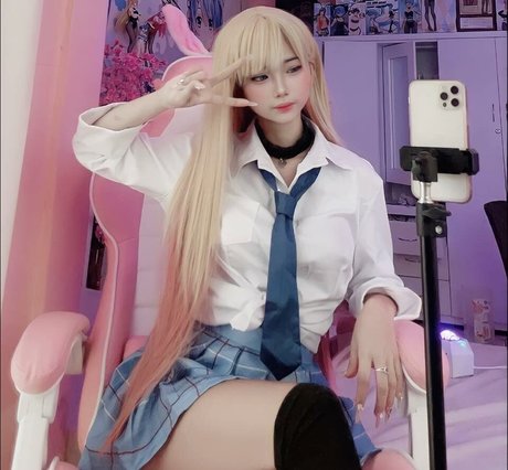 Dalfhne Visperas model beautiful pictures