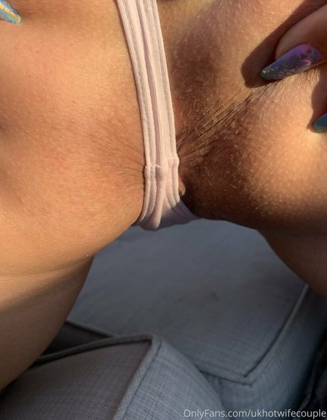 ukhotwife model nice images