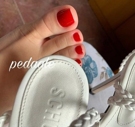 Pedaale model high quality img