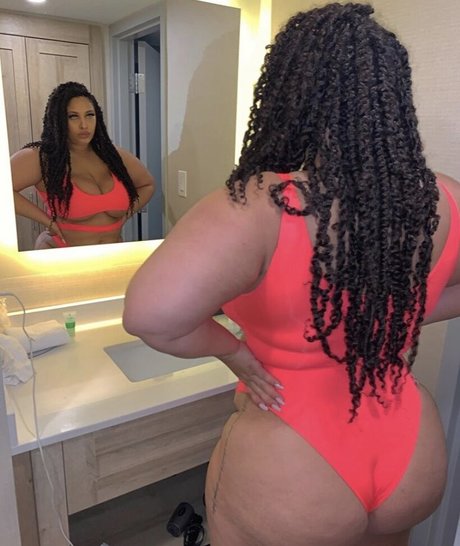 Thegirlofyourdreamz nude actress img