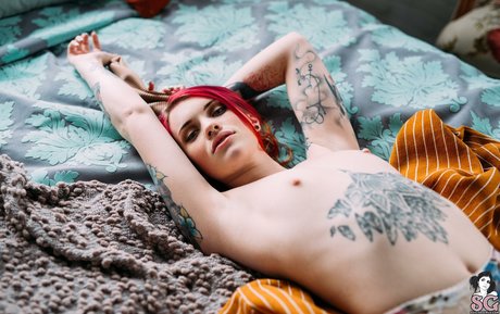 Eydis star naked picture