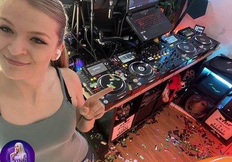 Sintica star high quality images