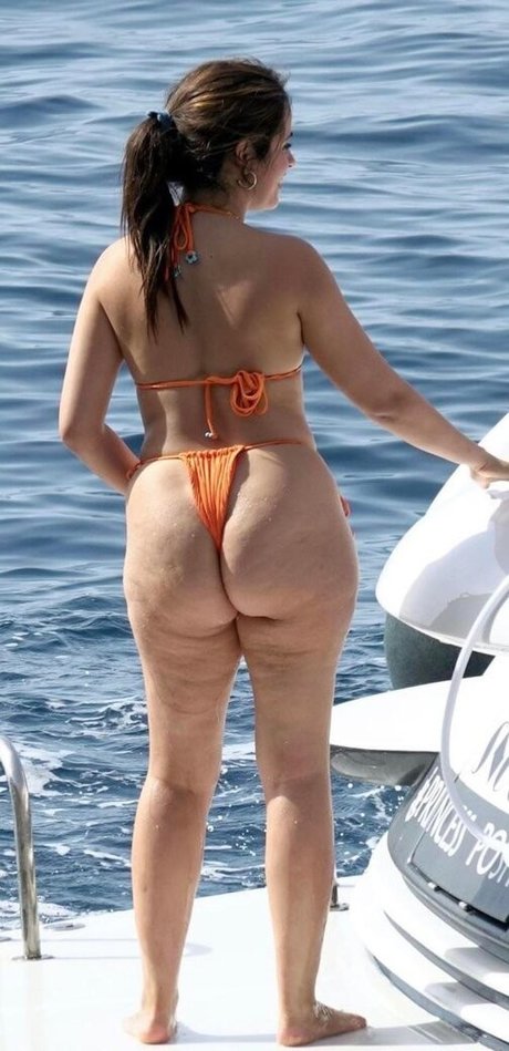 Camilla Cabelo pretty actress archive