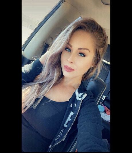 Bombshell522 hd model galleries