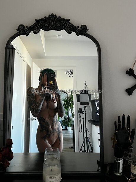 Dippedinpoison hot model pic