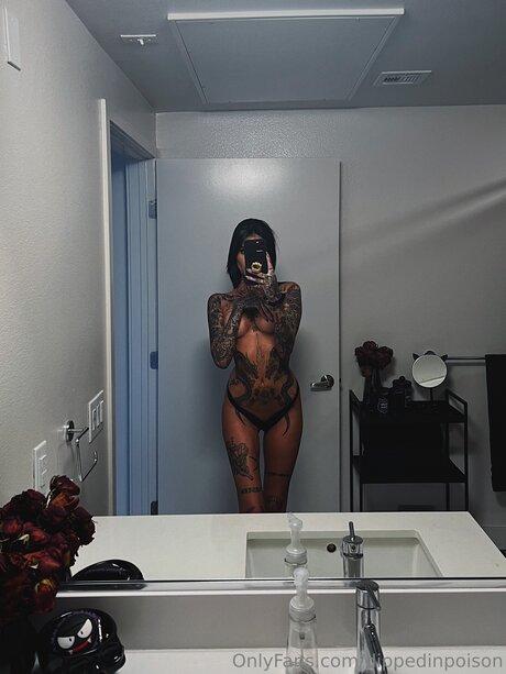 Dippedinpoison star naked gallery