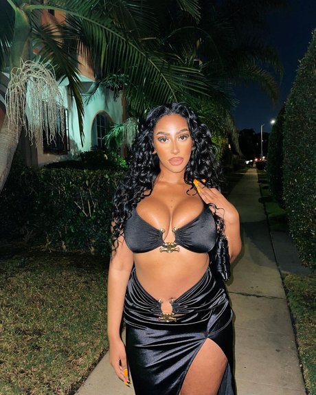 iLLi y nice model pics