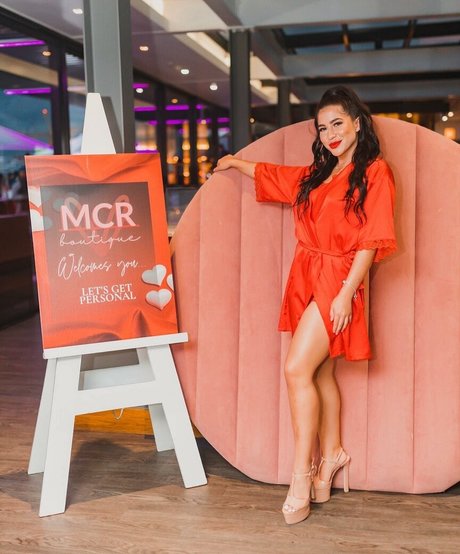 Nadia Jaftha pretty model pictures